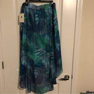 Jaclyn Smith Turquoise Multicolored Elastic Waist Skirt. Size XL.